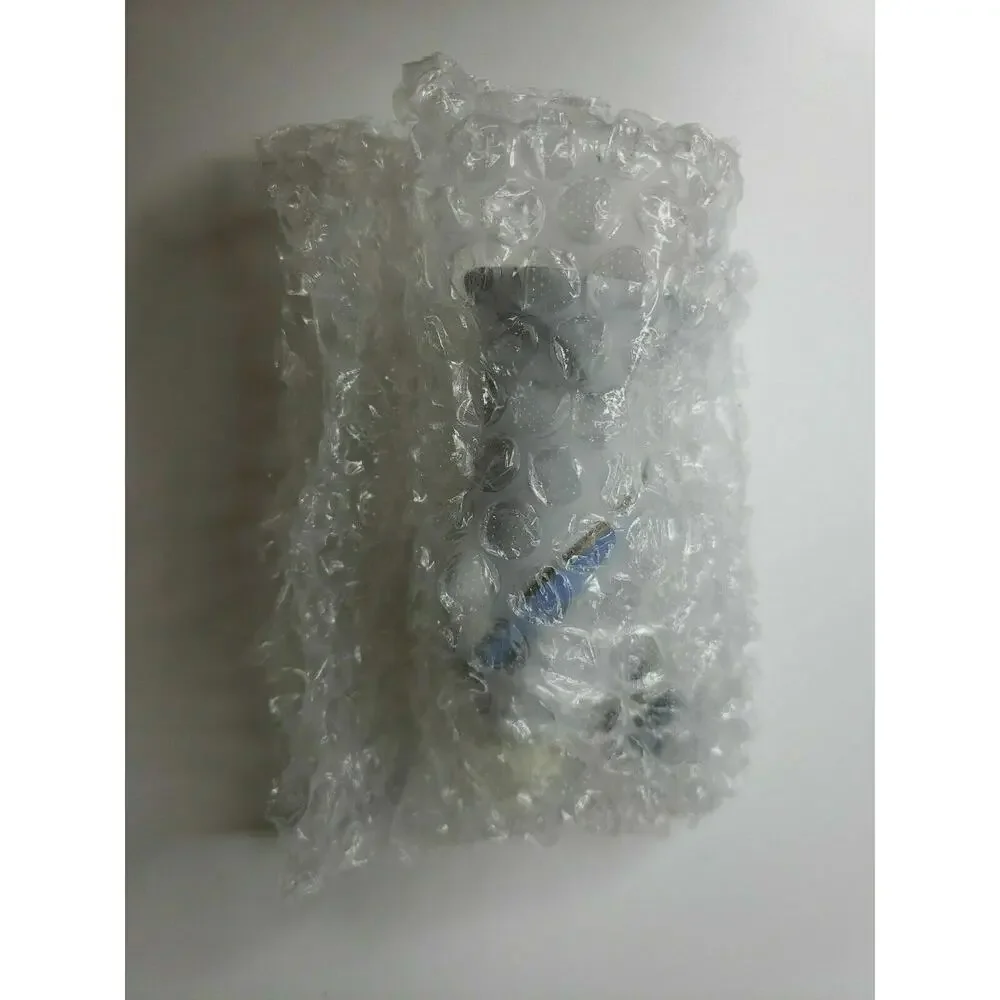 1999‎ Hallmark Ornament Welcome to 2000 Father Time Baby Hour Glass U119/6829